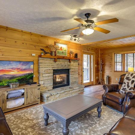 Vila Pet-Friendly Gatlinburg Retreat With Hot Tub! Exteriér fotografie