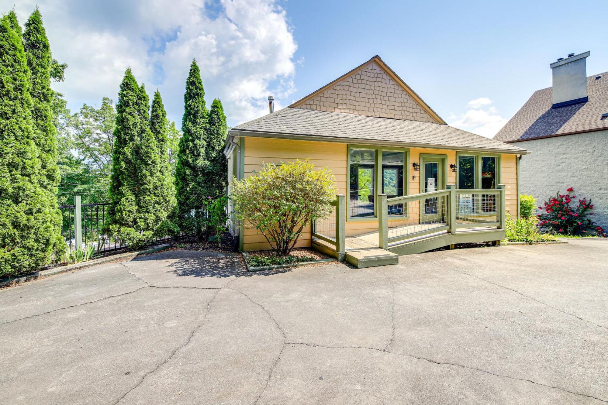 Vila Pet-Friendly Gatlinburg Retreat With Hot Tub! Exteriér fotografie
